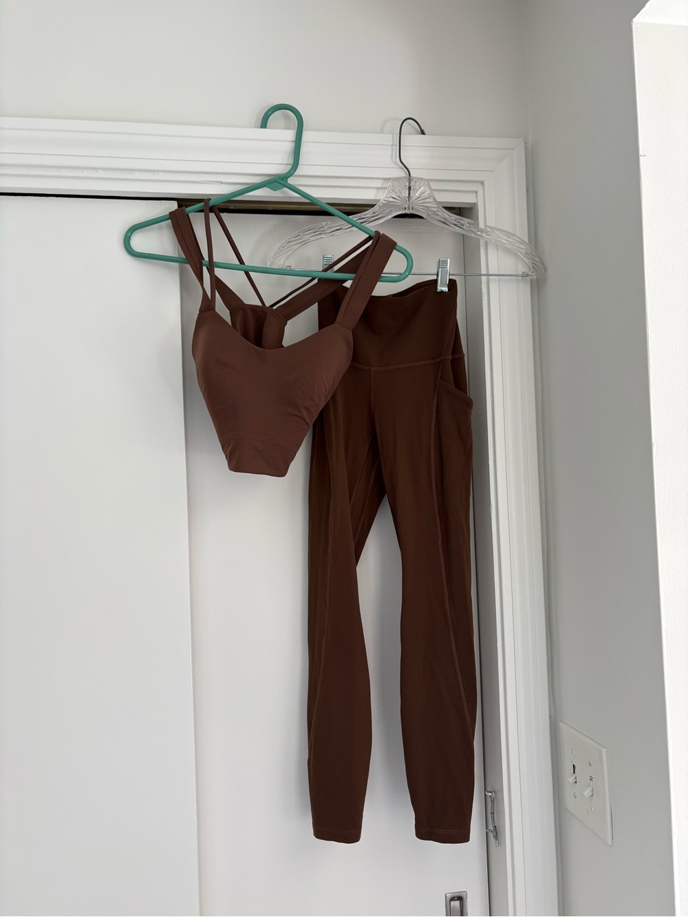 Lululemon Set Java Align Pocket Leggings 25" Size 2 Like A Cloud Longline Bra